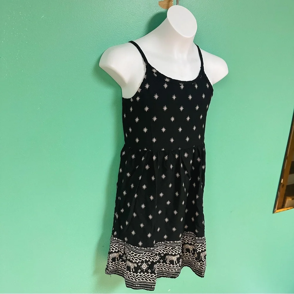 Old Navy Black & White Boho Printed Dress Girls Size 8
